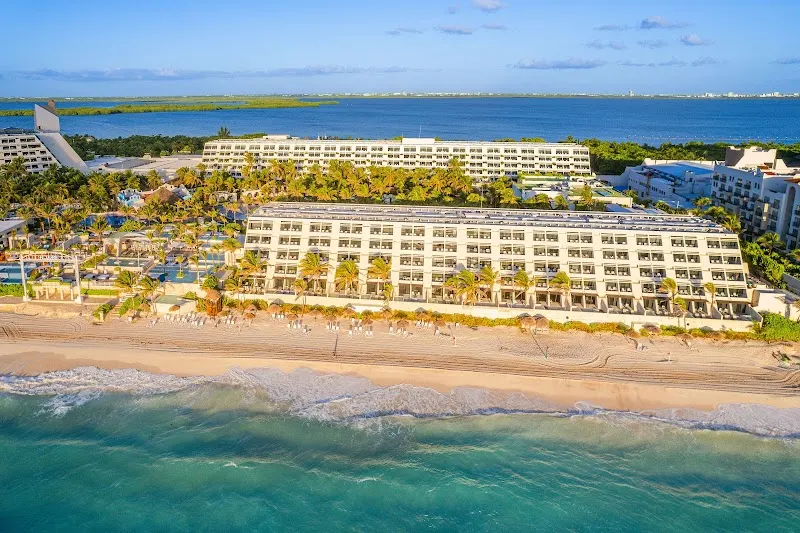 Grand Oasis Cancun